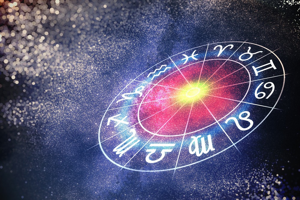 Astrologie: Foto: © vchal / shutterstock / #670616398